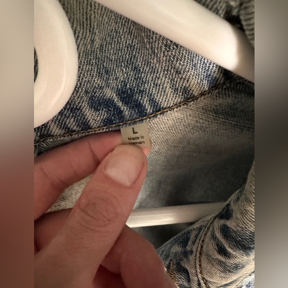 Fear Of God Essentials Light Indigo Denim Trucker Jacket (2020) - Picture 3 of 4